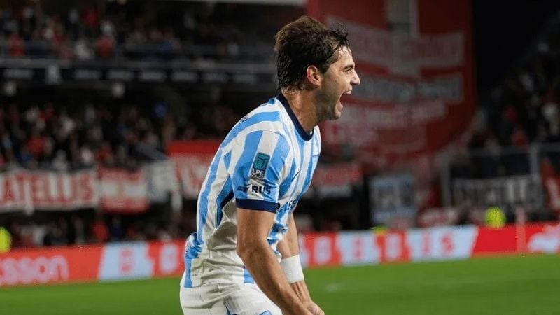 Racing avanzó, eliminando al “Pincha”