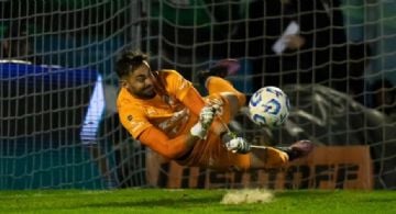 Platense avanzó por penales en la Copa Argentina