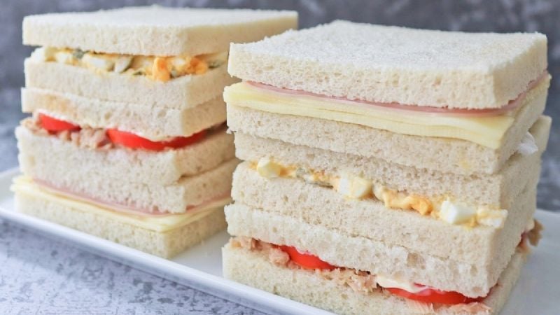 Alerta alimentaria por la comercialización de sándwich de miga sin registro