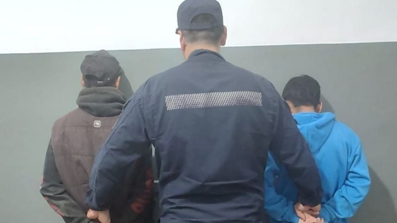 Intentaron ingresar a una vivienda y terminaron detenidos