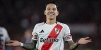 SEBASTIÁN DRIUSSI festejando su golazo ante Gimnasia, que abrió el triunfo 
