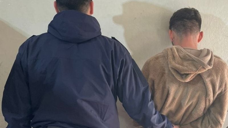 Lo descubrieron robando en un supermercado y terminó aprehendido