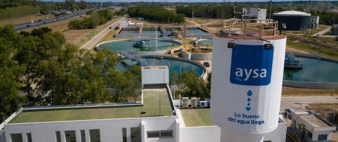 El Gobierno puso en marcha la venta de AySA y busca un operador privado para el servicio de agua