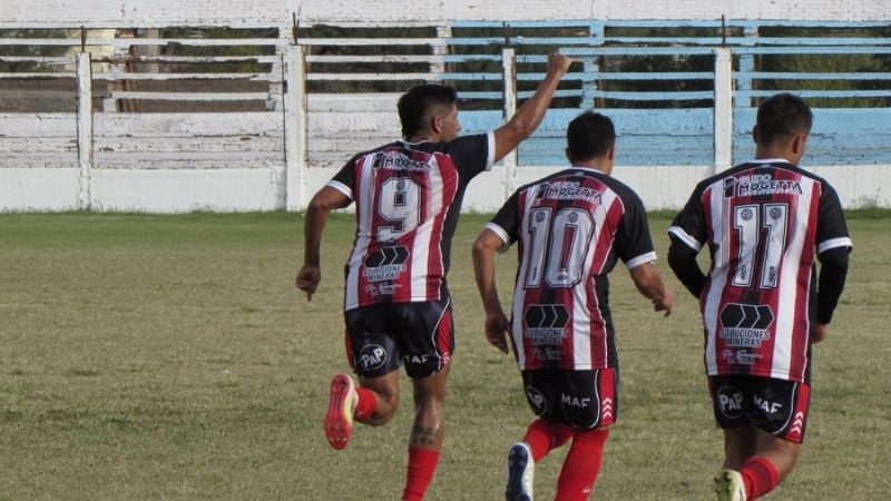 Goleó “La Villa” y empate de Obreros-San Antonio