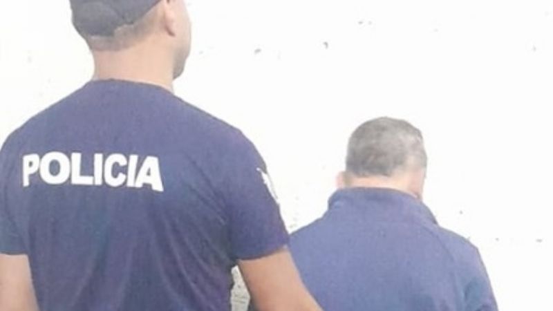 Ebrio, causó un desorden en un centro médico