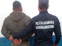 Horror en Icaño: un joven asesinó a cuchillazos al perro de su vecina