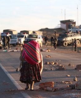 Crisis en Bolivia; La Paz sigue bloqueada