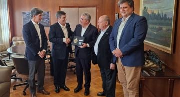 El Gobernador se reunió con autoridades Automóvil Club Argentino