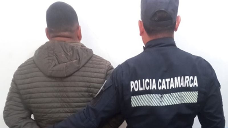 Mató al perro de su vecina