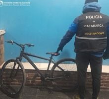 Vendió la bicicleta de su cuñado y dijo que se la habían robado