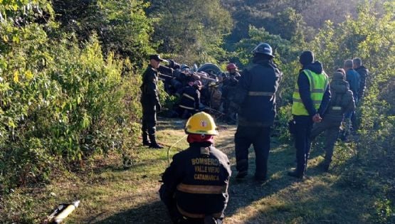 Tragedia en la Cuesta del Totoral: confirmaron un fallecido tras el vuelco de un camión