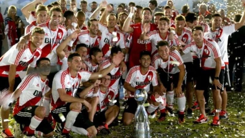A River le sienta bien el “Kempes”
