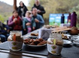 Taller gratuito para elaborar ponche de quinoa y galletas de algarroba