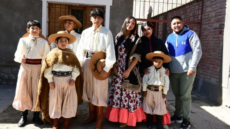 Loro Huasi celebró con gran participación las Fiestas Patronales en honor a San Isidro Labrador