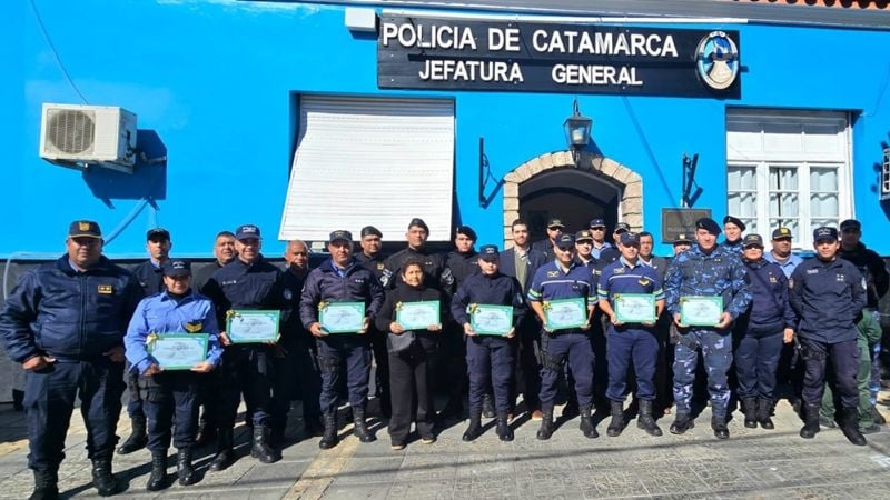 Policías que salvaron vidas recibieron reconocimiento