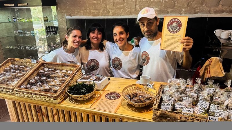 Taller gratuito para elaborar ponche de quinoa y galletas de algarroba
