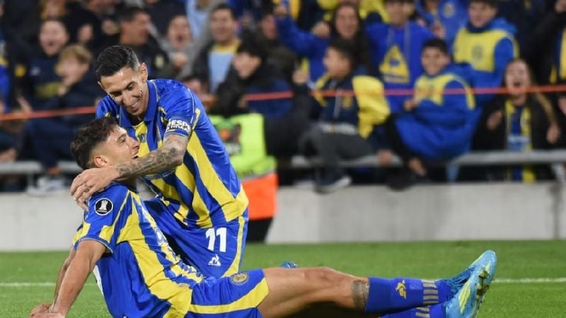 Central goleó y está en 8vos. de la Libertadores