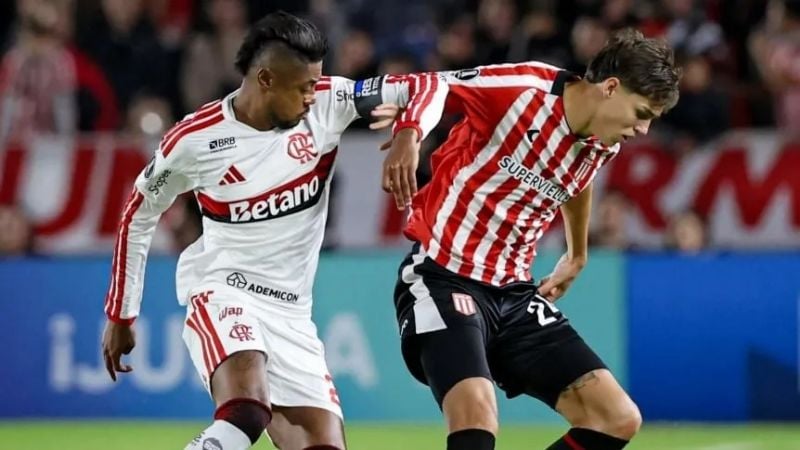 Estudiantes con el desafío de Flamengo, en Río