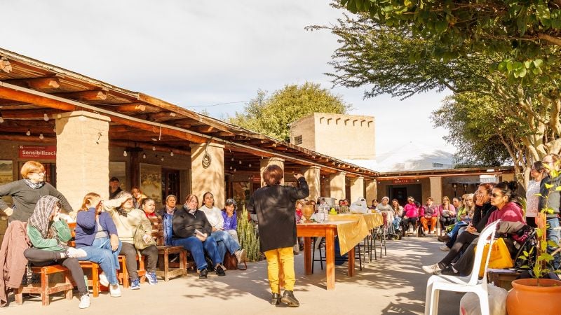 Saberes ancestrales y recursos naturales convocaron a artesanos textiles en Casa de la Puna