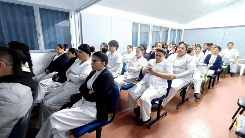 Se realizó la primera inducción hospitalaria para estudiantes de Enfermería de la UNCA