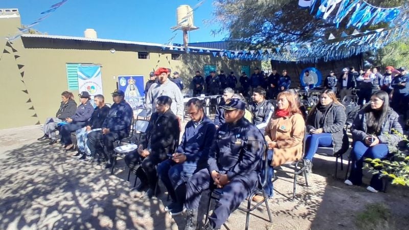 Emotiva jornada en Saujil: policías y alumnos bailaron juntos en un histórico Patio Criollo