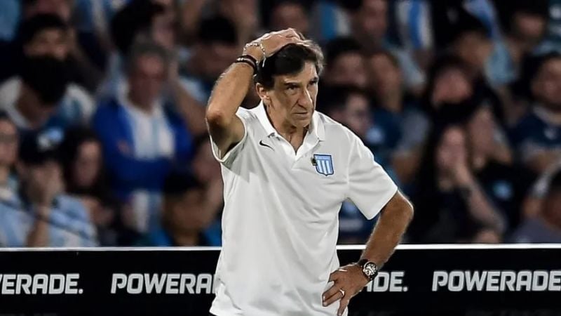Milito echó a Gustavo Costas de Racing