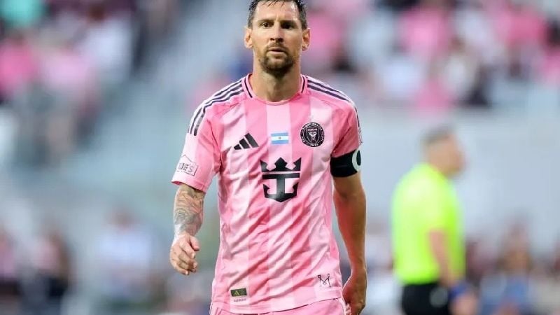 Messi no está lesionado, sufre una sobrecarga