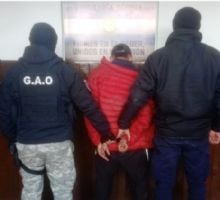 Policías observaron cuando un sujeto golpeaba a una mujer
