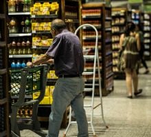 La inflación sigue cediendo: abril habría perforado el 3% y marca una nueva baja