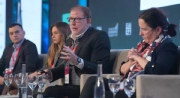 Economistas analizan el rumbo económico y advierten sobre desafíos en la etapa que viene