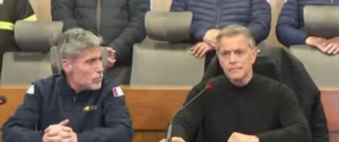 En una tensa conferencia, el fiscal confirmó que Agostina fue asesinada y dio detalles del caso