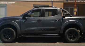 Secuestran una Nissan Frontier por una estafa
