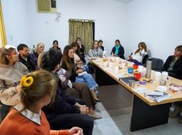 Fortalecen la asistencia a mujeres, varones y diversidades en Salud Mental