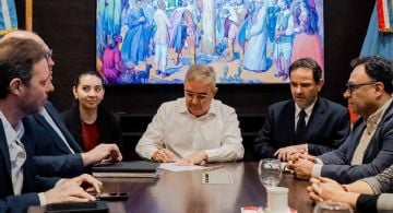 Con fondos mineros, se comprarán dos nuevos tomógrafos para el Oeste