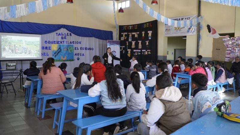 Antofagasta de la Sierra: impulsan jornadas de concientización sobre el cuidado del agua