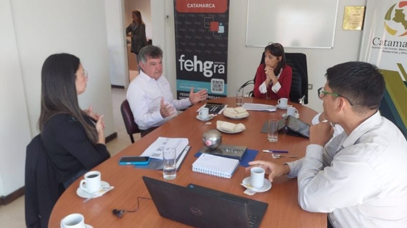 Capital y empresarios hoteleros y gastronómicos acordaron acciones conjuntas