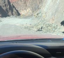 Precaución en Quebrada Las Angosturas por desprendimientos sobre la calzada