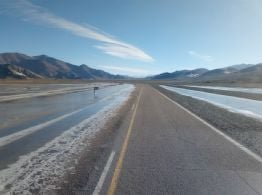 Por hielo en calzada, transitar con precaución sobre ruta nacional 60