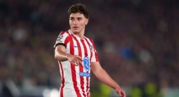 Atleti pide 500 millones de euros por Julián
