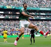 México debutó con Victoria 2 a 0