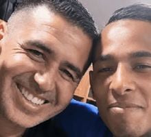 Riquelme negocia con Vila la vuelta de Villa a Boca