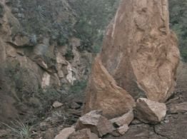 Derrumbe en la Cuesta de Los Angeles