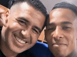 Riquelme negocia con Vila la vuelta de Villa a Boca
