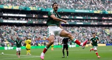 México debutó con Victoria 2 a 0