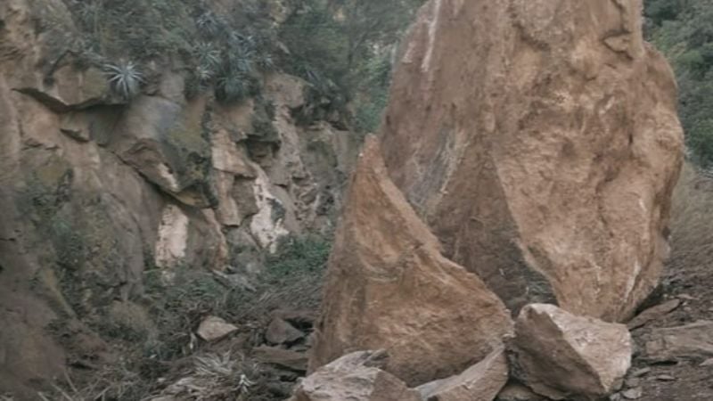 Derrumbe en la Cuesta de Los Angeles