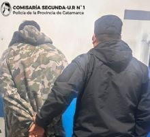 Sorprendieron a un joven tras un presunto robo en un automóvil y terminó detenido