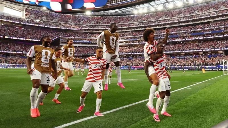 Estados Unidos goleó 4-1 a Paraguay