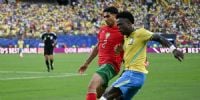 EL GRAN DUELO: Hakimi y Vinicius Jrs., ganaron y perdieron en las mismas proporciones; fueron el termómetro del partido.