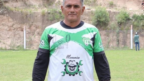 Un jugador murió tras descompensarse durante un partido de fútbol