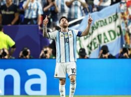 Messi hizo historia con un triplete y Argentina arrancó el Mundial con una goleada inolvidable